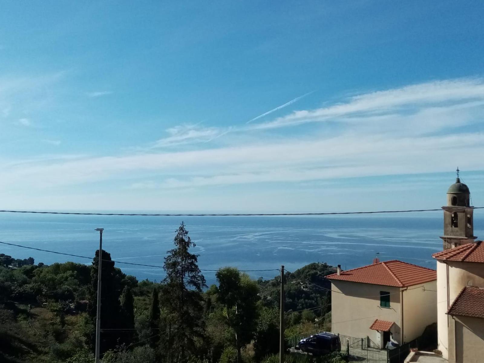 Dolci Risvegli Appartamento Vista Mare Ventimiglia Ngoại thất bức ảnh